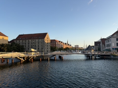 blåblå
